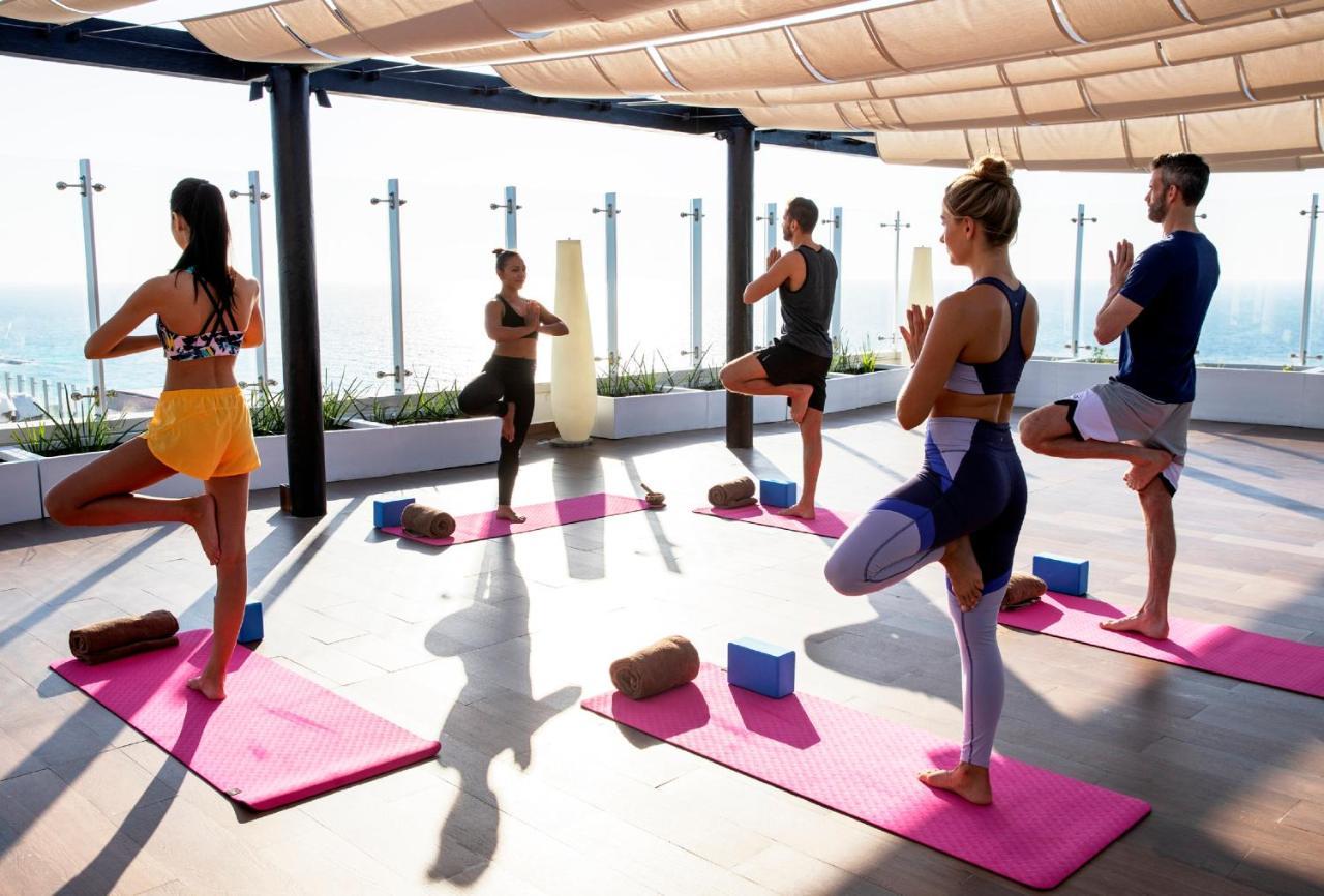 Royalton Chic Cancun, An Autograph Collection All-Inclusive Resort - Adults Only Exterior photo A yoga class on board a cruise ship